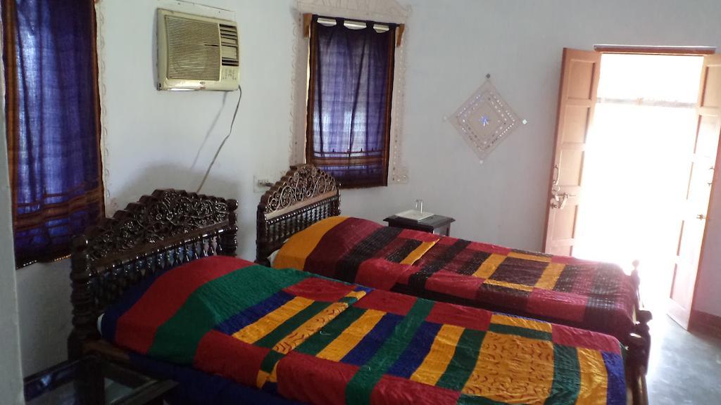 Kutch Safari Lodge Bhuj Pokoj fotografie