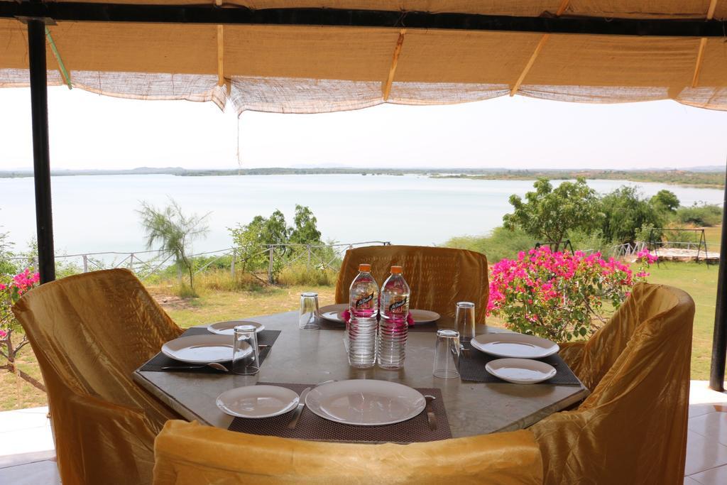 Kutch Safari Lodge Bhuj Exteriér fotografie
